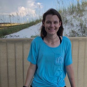 Meet your Posher, Leah